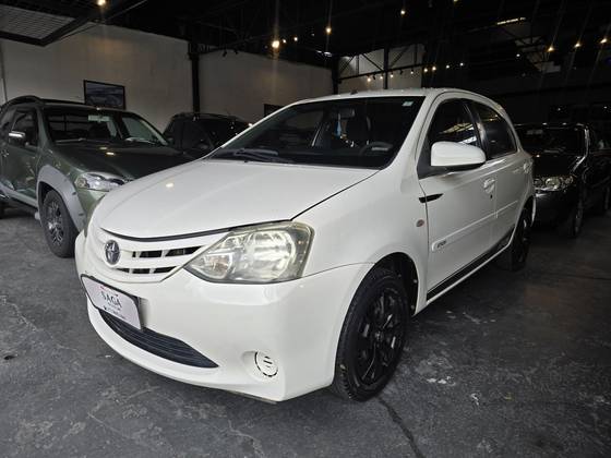 TOYOTA ETIOS 1.5 XS 16V FLEX 4P MANUAL TOYOTA ETIOS 1.5 XS 16V FLEX 4P MANUAL
